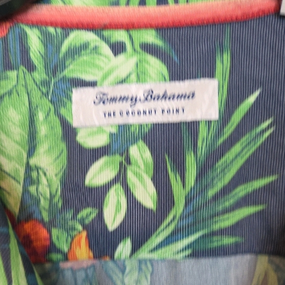 Tommy Bahama Hawaiian Print Shirt Sz XL - Picture 5 of 8